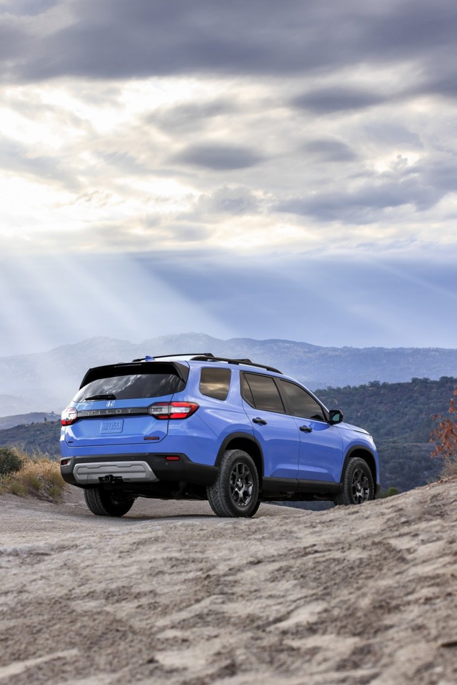 Honda Pilot photo 20