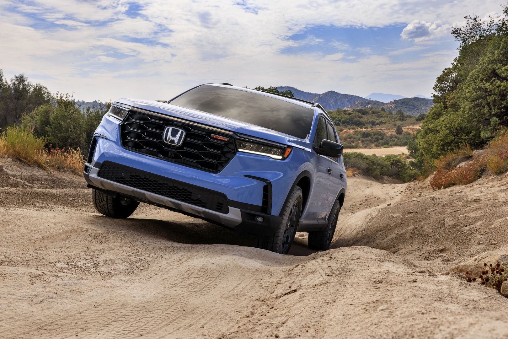 Honda Pilot photo 4