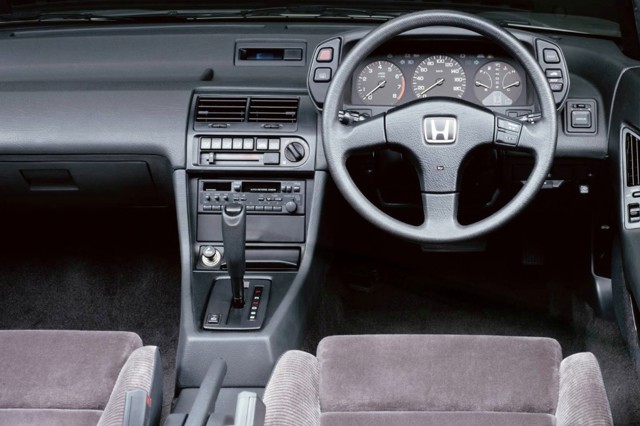 Honda Prelude photo 30