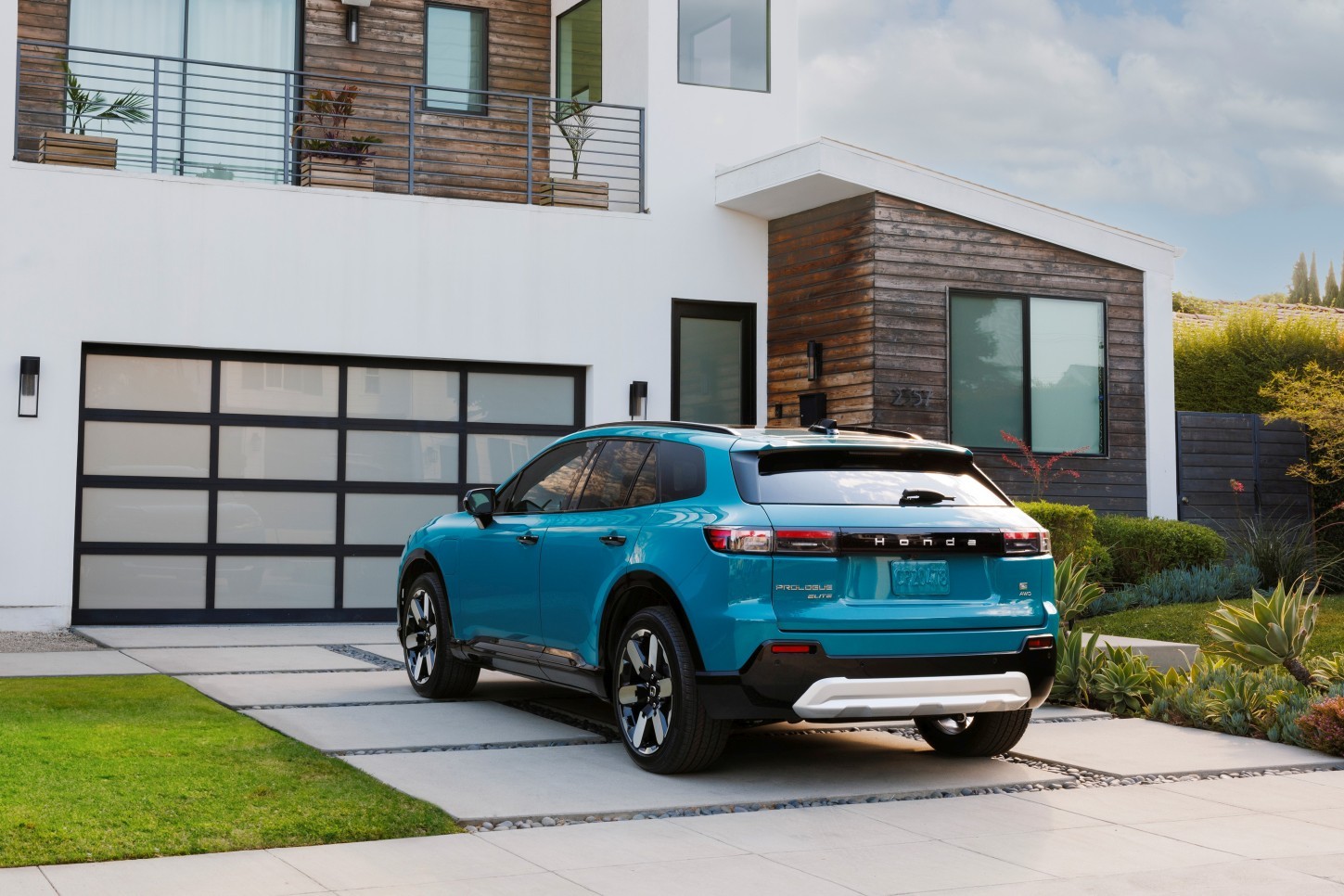 Honda Prologue photo 6