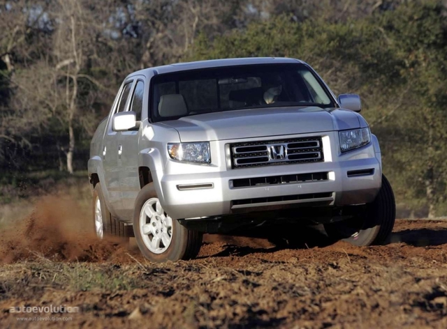 Honda Ridgeline foto 2