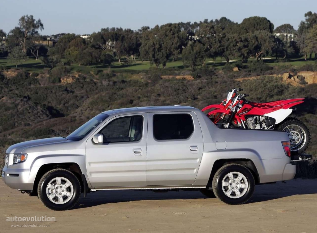 Honda Ridgeline photo 5
