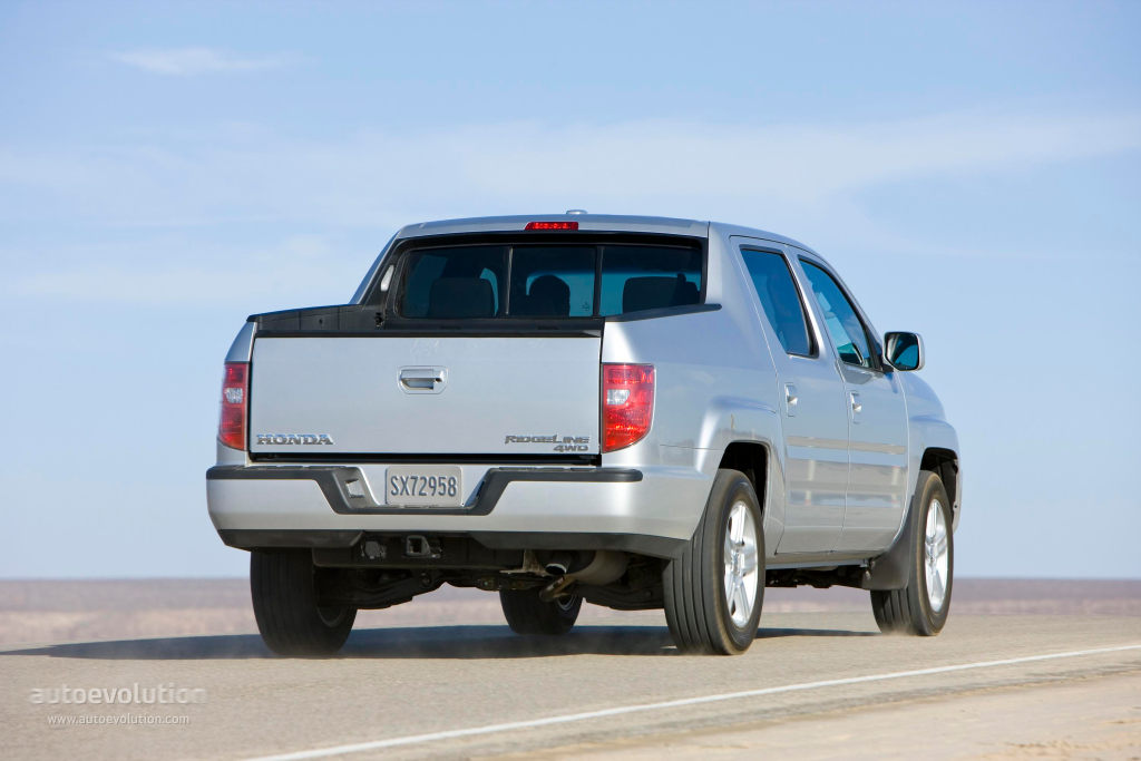 Honda Ridgeline photo 11