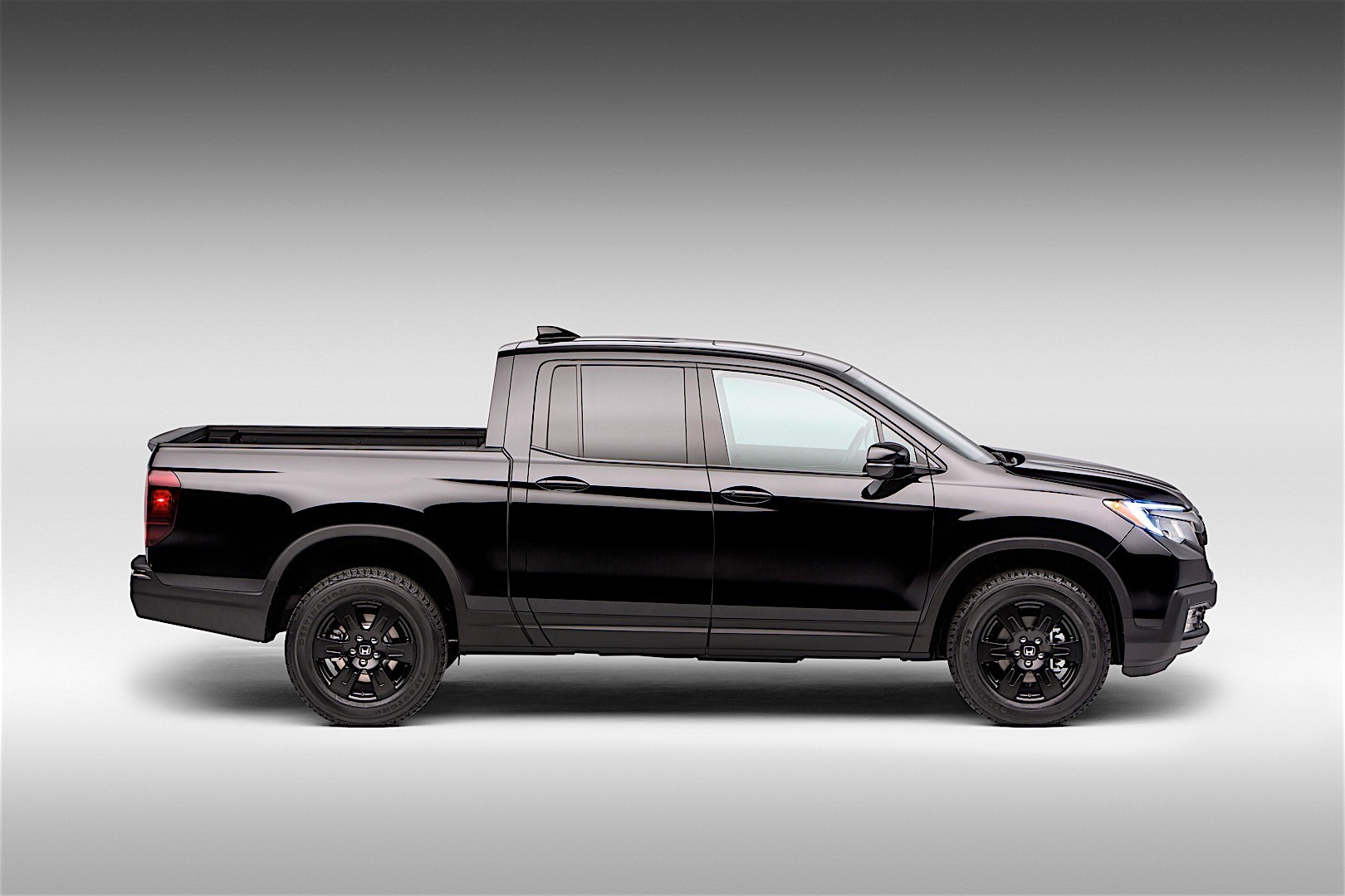 Honda Ridgeline photo 5