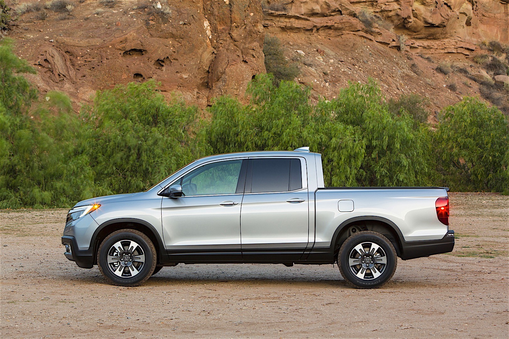 Honda Ridgeline photo 27