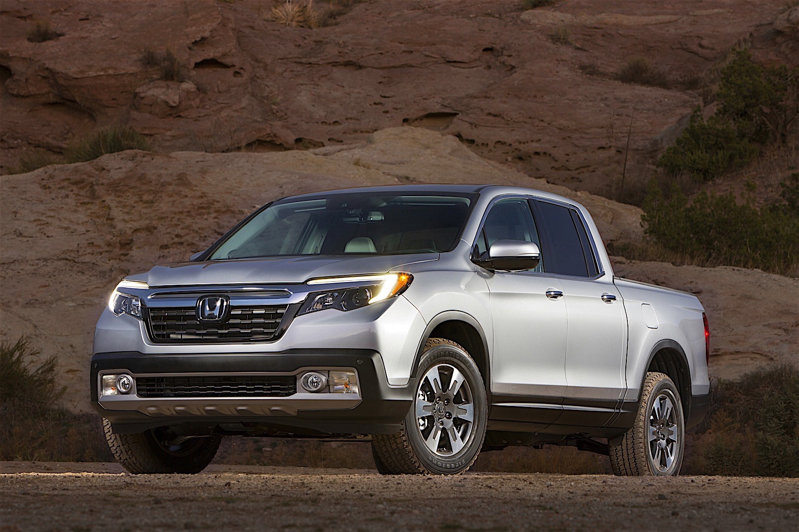 Honda Ridgeline photo 29