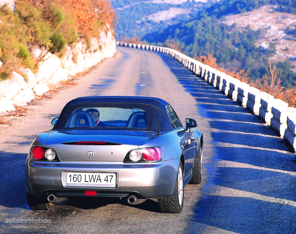 Honda S2000 photo 8