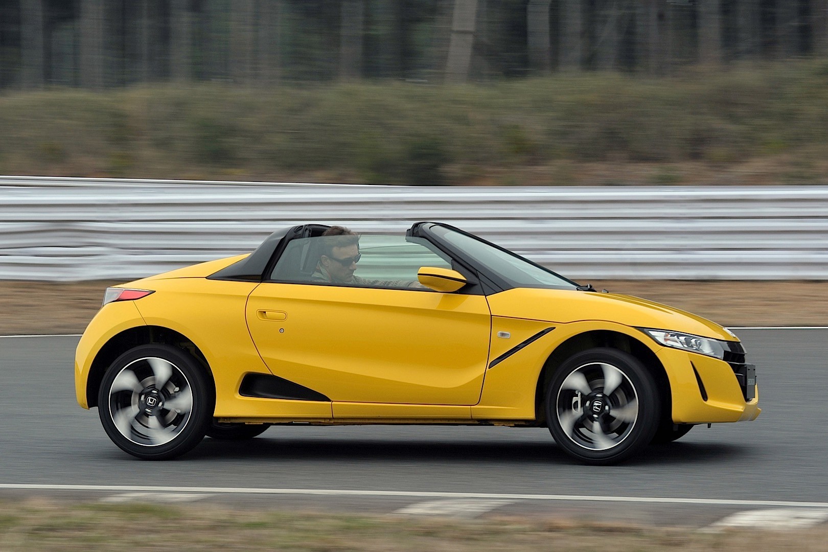 Honda S660 photo 5
