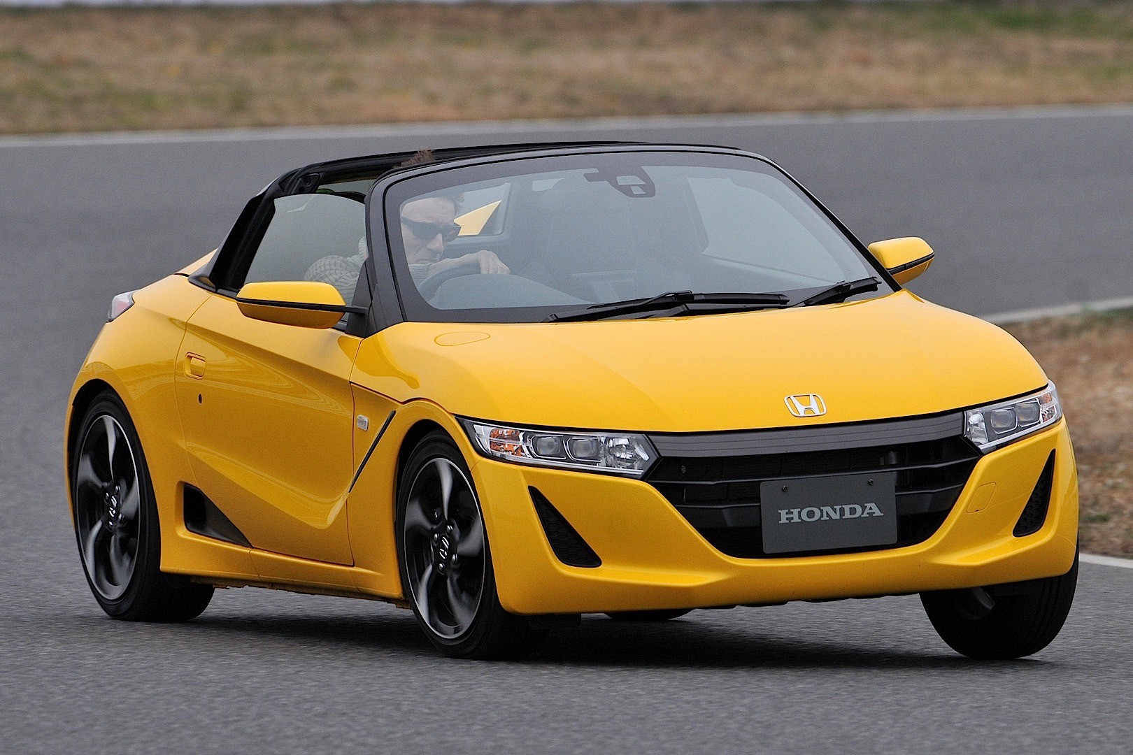 Honda S660 photo 4
