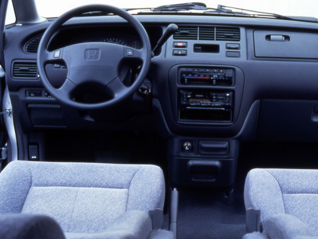 Honda Shuttle photo 8