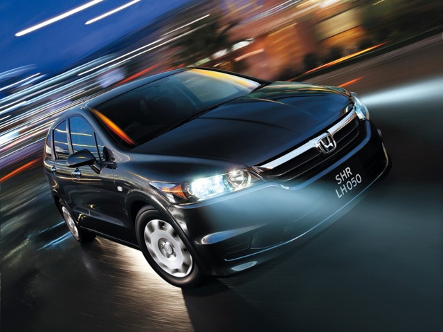 Honda Stream photo 6