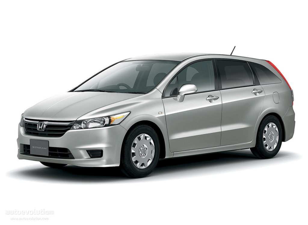 Honda Stream photo 2