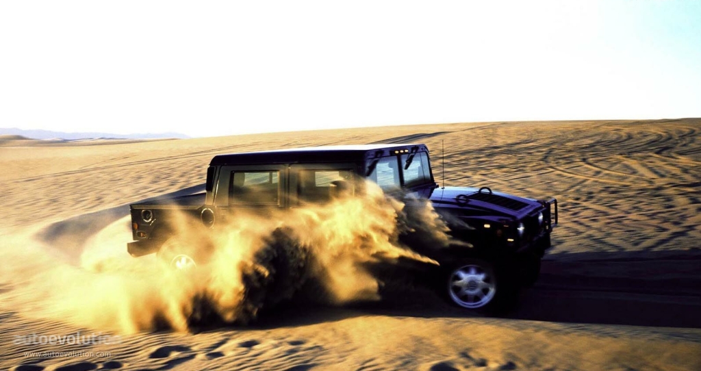 Hummer H1 4 Door Hardtop photo 2