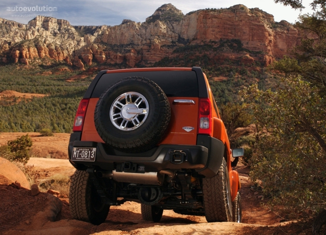 Hummer H3 Alpha Foto 7