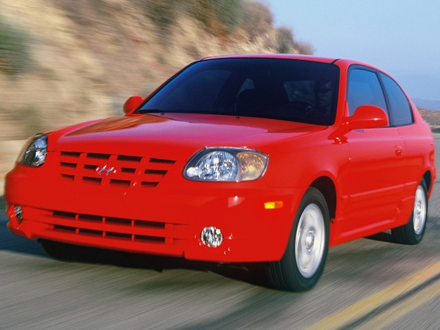 Hyundai Accent 3 Doors photo 23