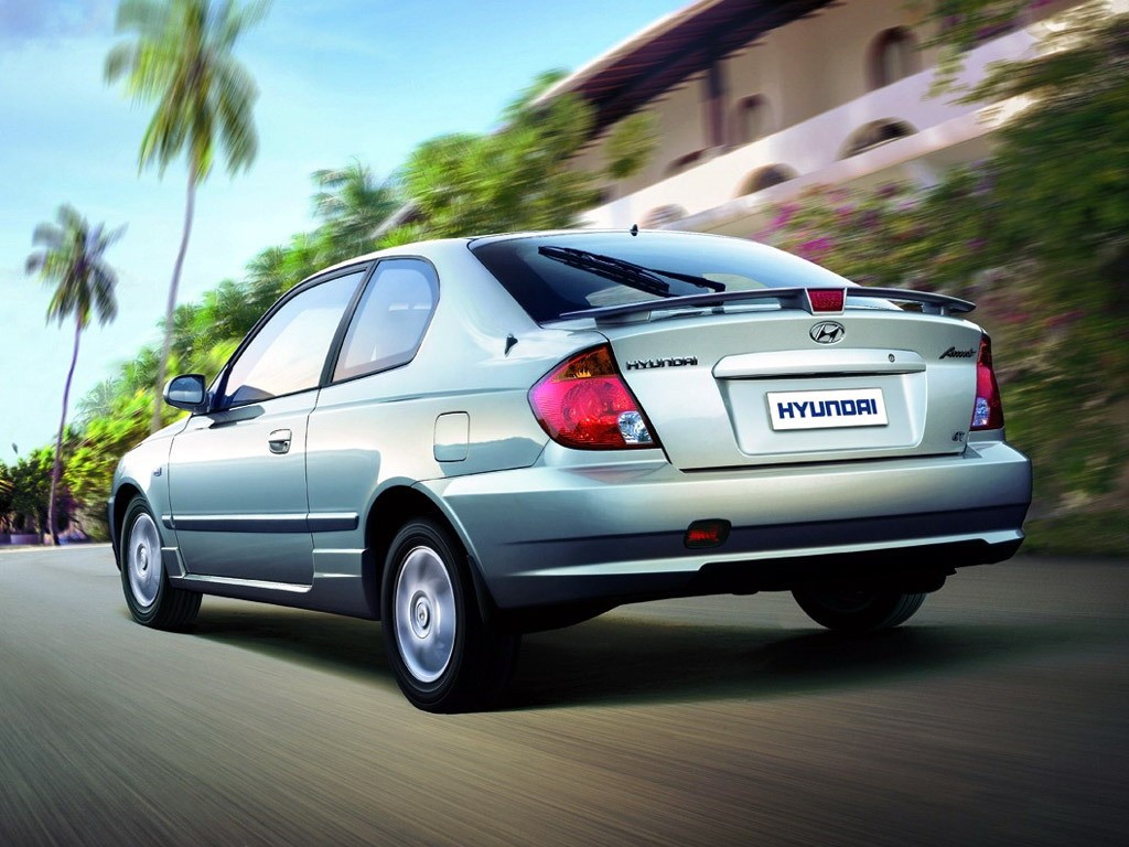 Hyundai Accent 3 Doors photo 30