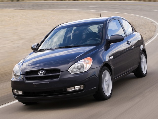 Hyundai Accent 3 Doors photo 28
