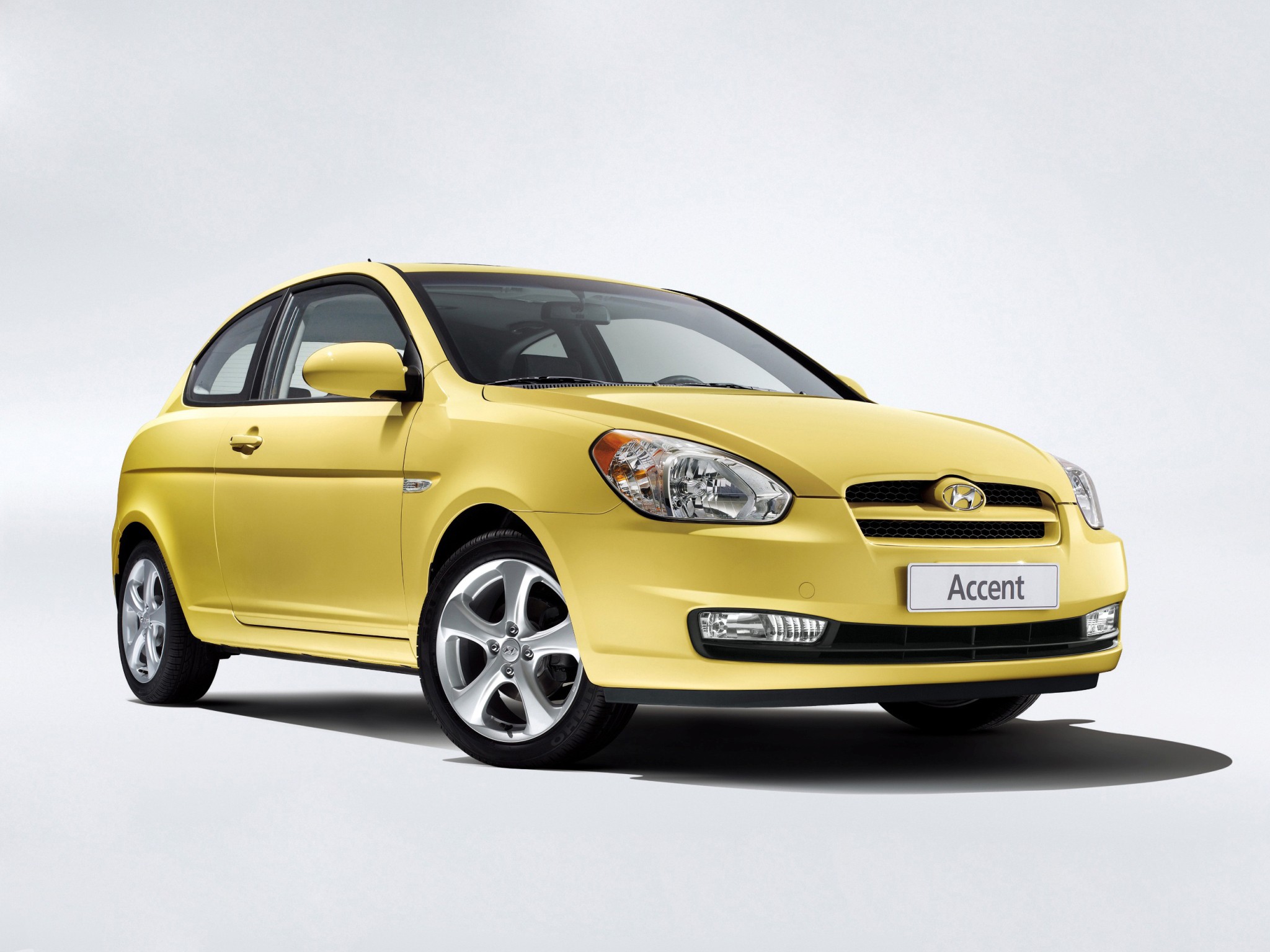 Hyundai Accent 3 Doors photo 41