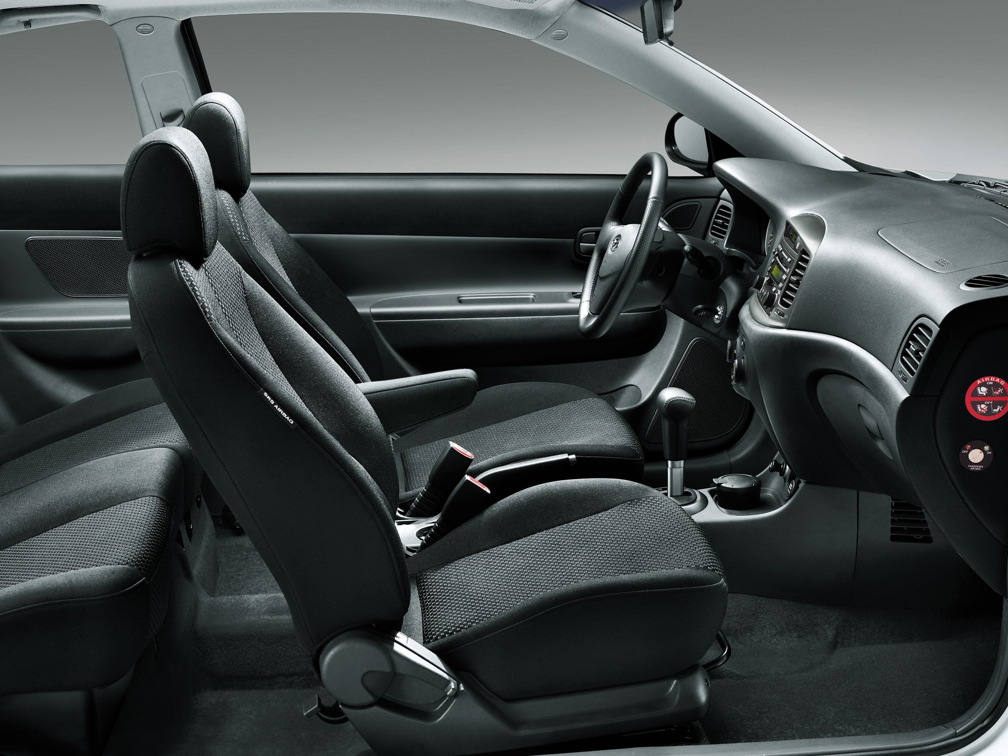 Hyundai Accent 3 Doors photo 53