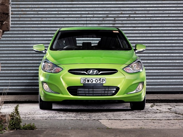 Hyundai Accent 5 Doors photo 18