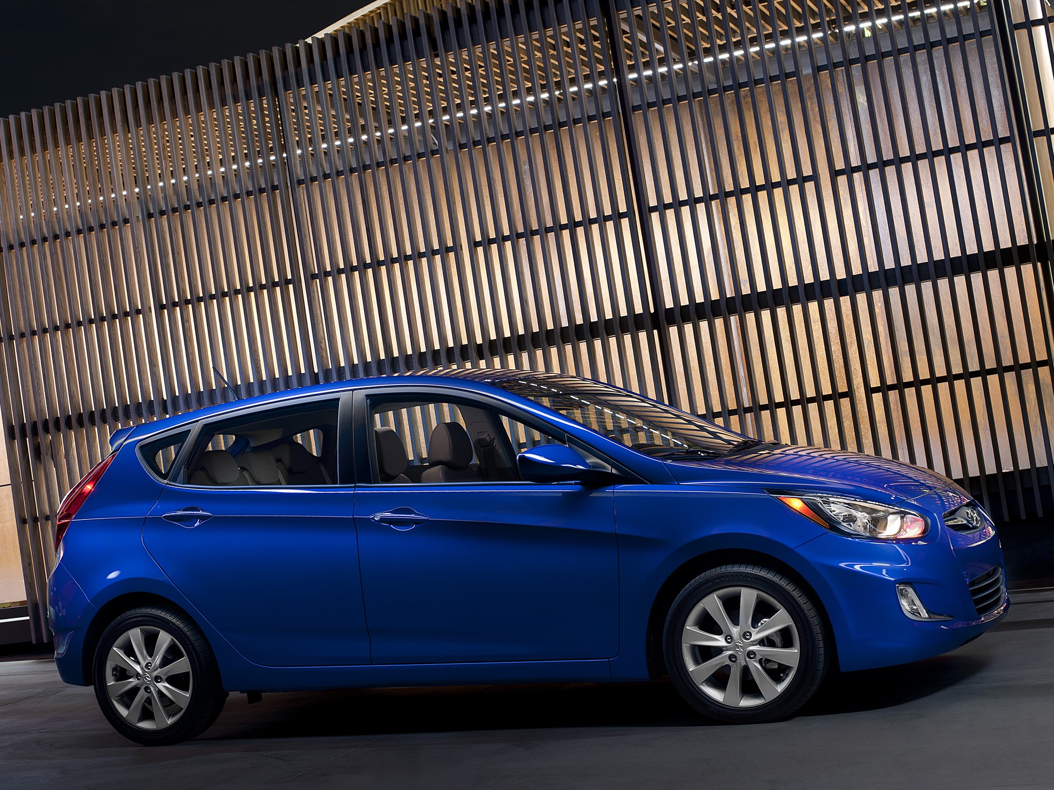 Hyundai Accent 5 Doors photo 27