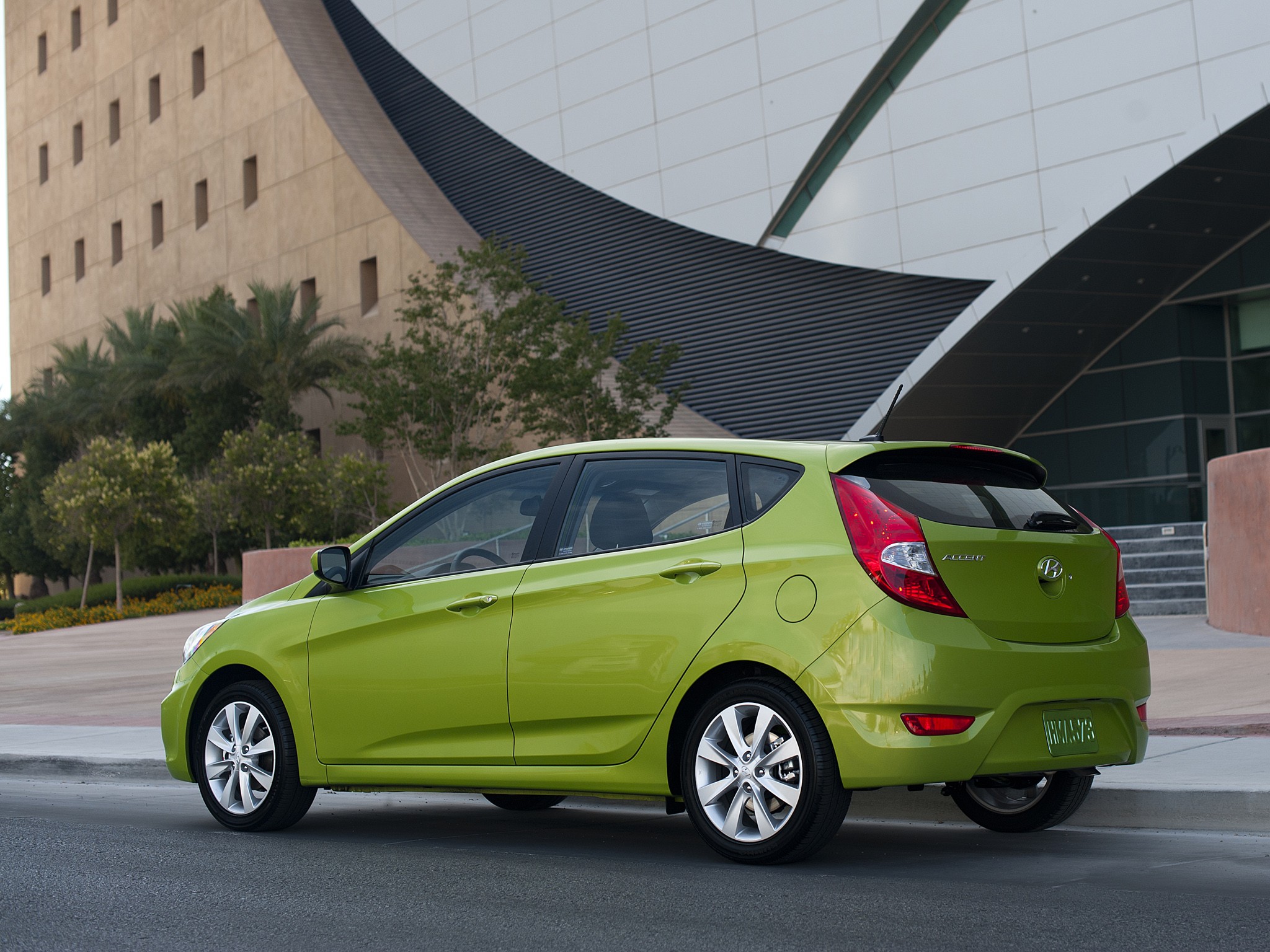 Hyundai Accent 5 Doors photo 30