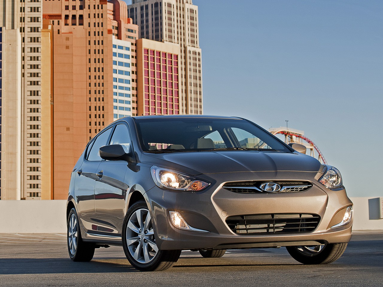 Hyundai Accent 5 Doors photo 32