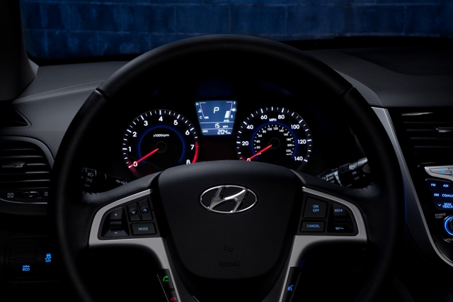 Hyundai Accent 5 Doors photo 41