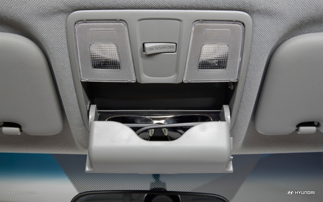 Hyundai Accent 5 Doors photo 42