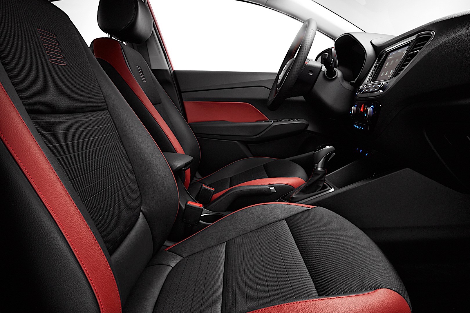 Hyundai Accent Sedan photo 49