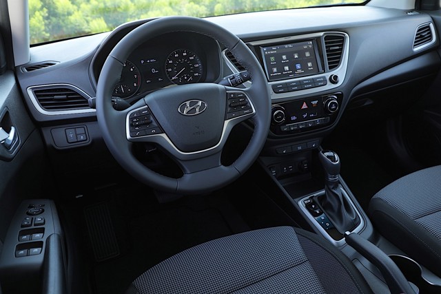 Hyundai Accent Sedan foto 41