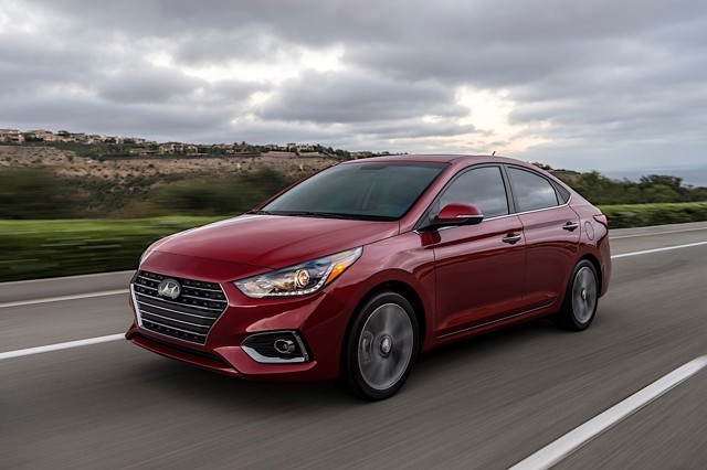 Hyundai Accent Sedan foto 21