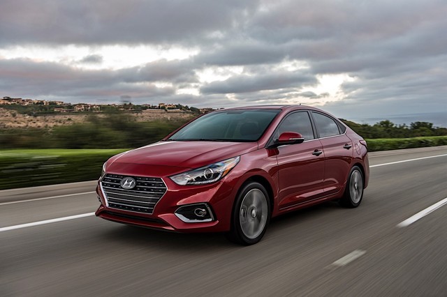 Hyundai Accent Sedan foto 24