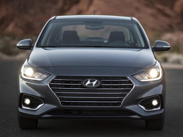 Hyundai Accent Sedan foto 25