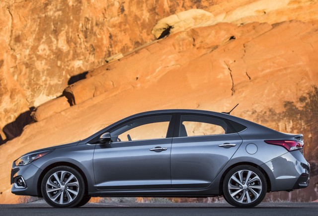 Hyundai Accent Sedan foto 27