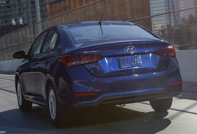 Hyundai Accent Sedan foto 34