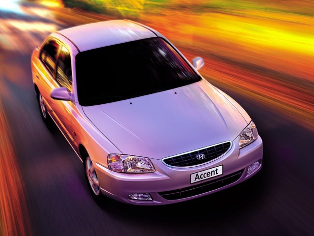 Hyundai Accent Sedan foto 4