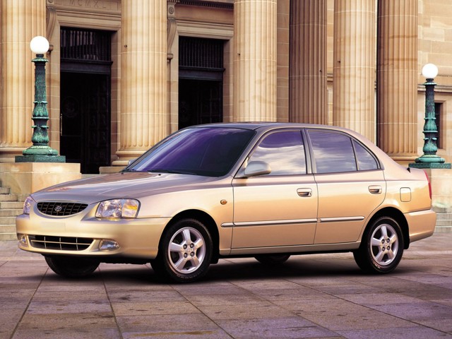 Hyundai Accent Sedan foto 5
