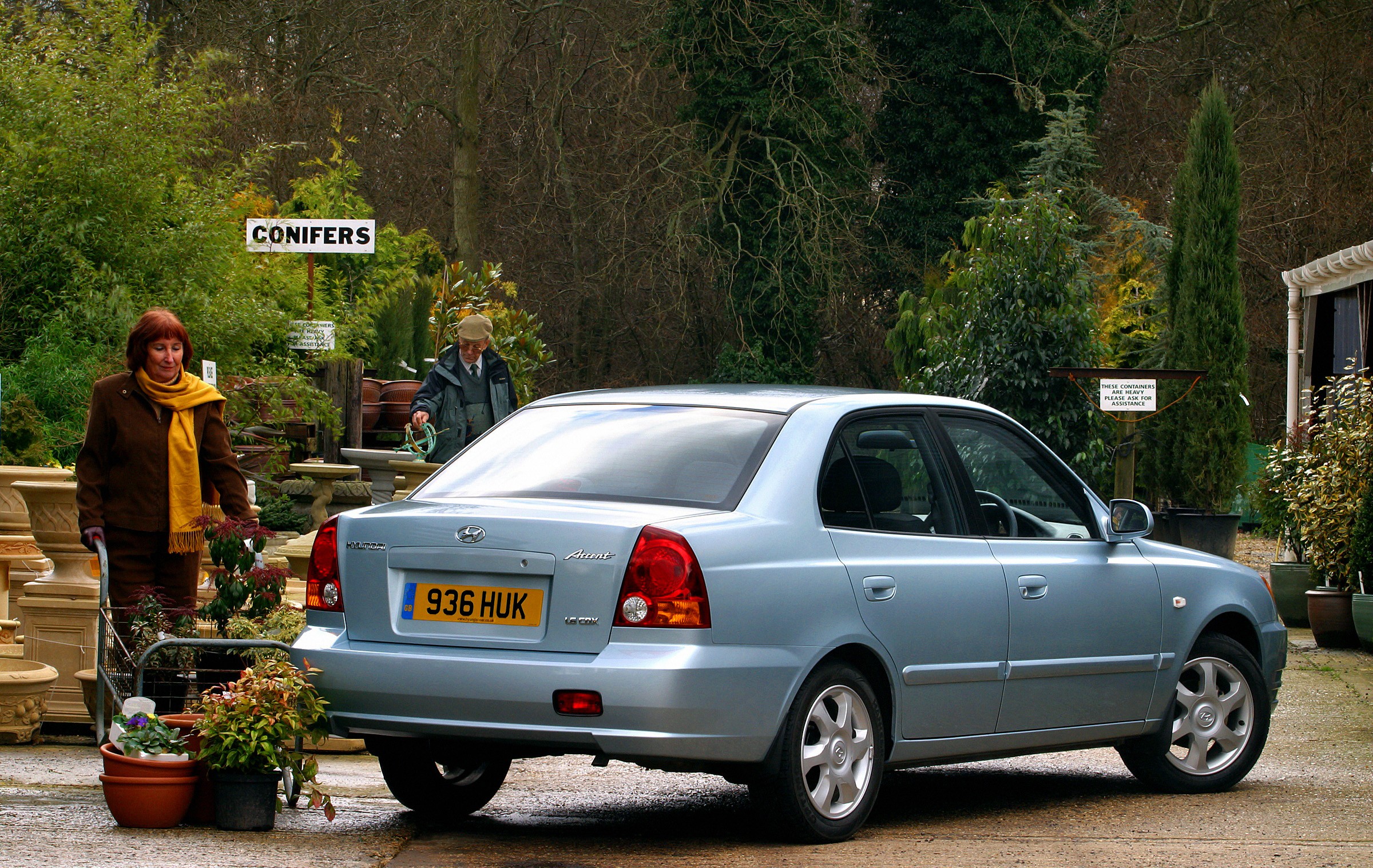 Hyundai Accent Sedan photo 13