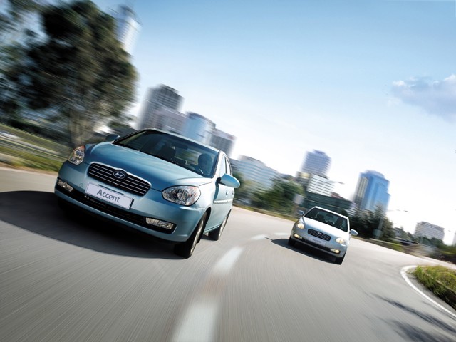Hyundai Accent Sedan photo 32