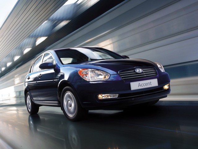 Hyundai Accent Sedan photo 36