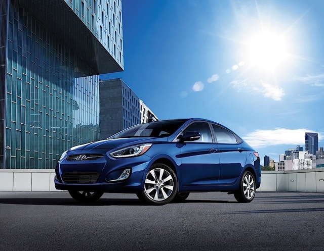 Hyundai Accent Sedan foto 16