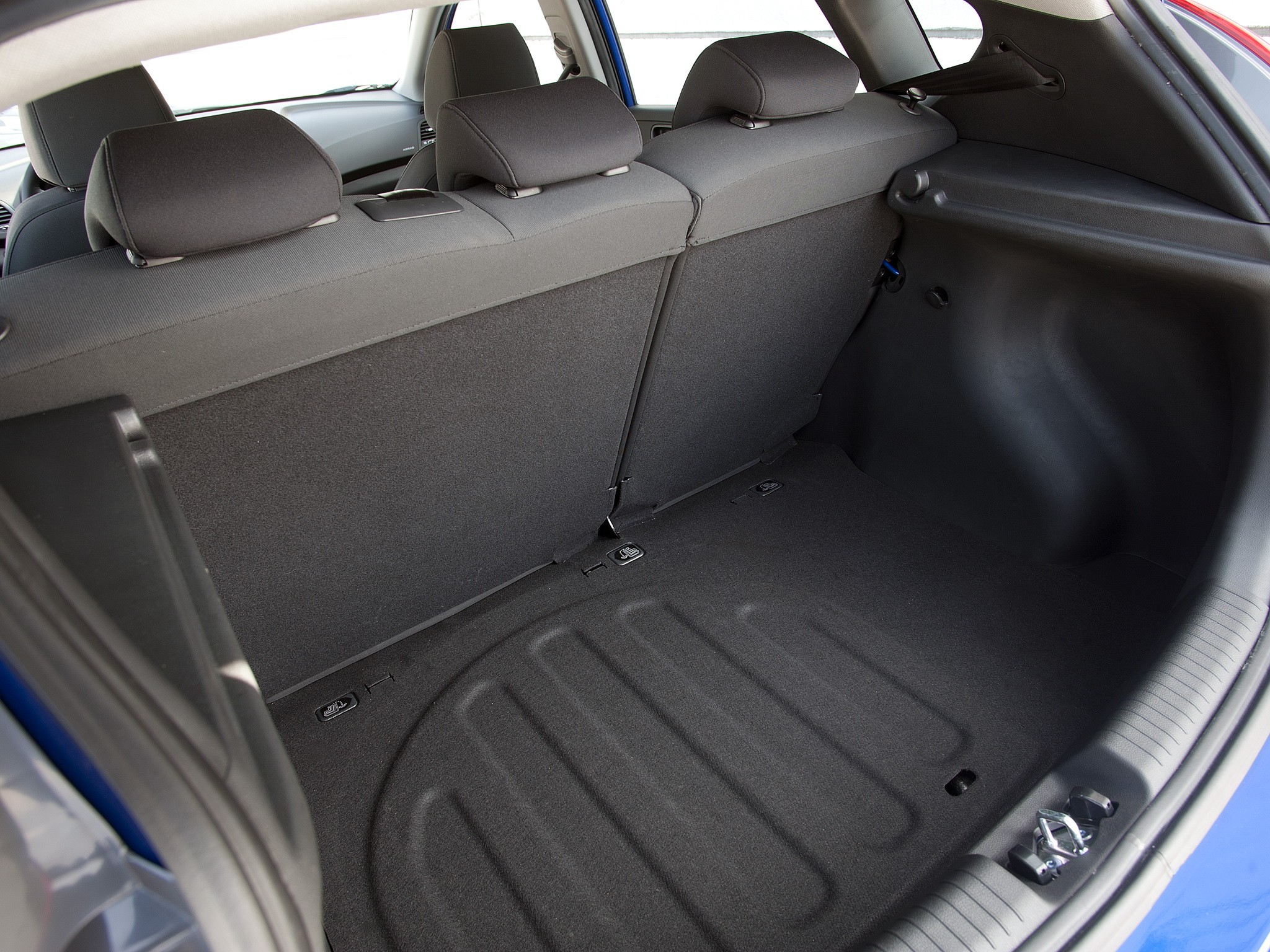 Hyundai Accent Sedan photo 90