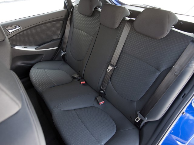Hyundai Accent Sedan foto 91