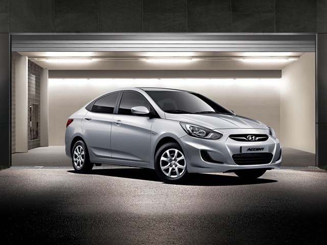 Hyundai Accent Sedan foto 21