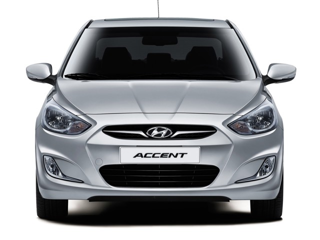 Hyundai Accent Sedan foto 24
