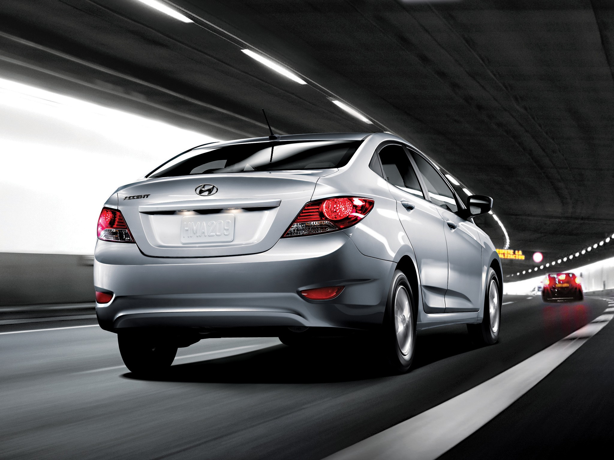 Hyundai Accent Sedan photo 41