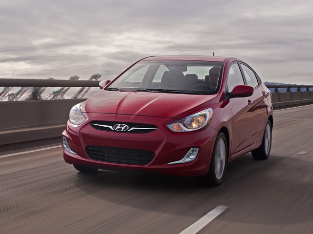 Hyundai Accent Sedan foto 46