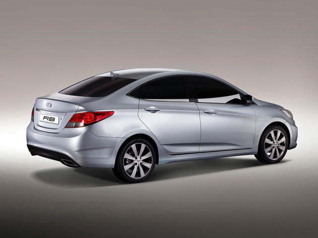 Hyundai Accent Sedan foto 66