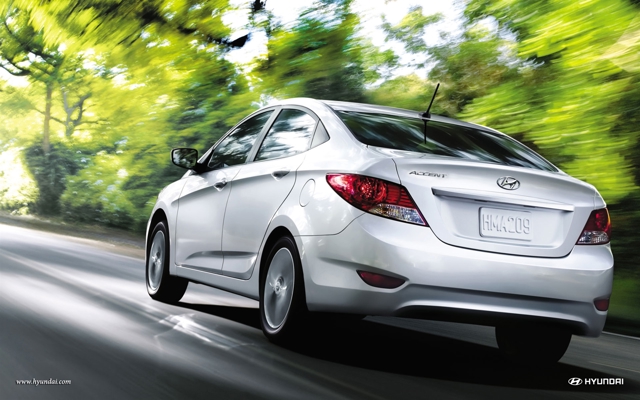 Hyundai Accent Sedan foto 11